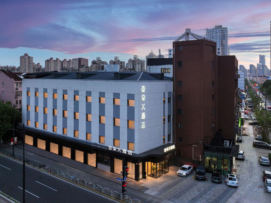 Atour X Hotel Shanghai Lujiazui Lancun Road Subway Station