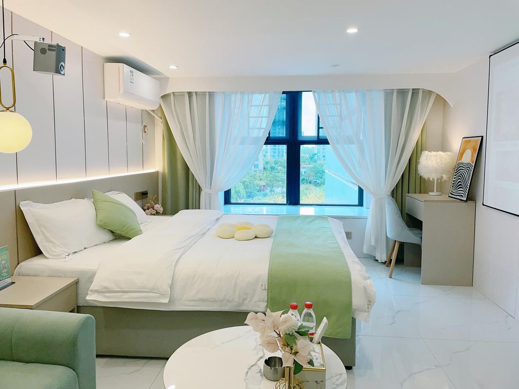 Xizi Lakeside Apartment