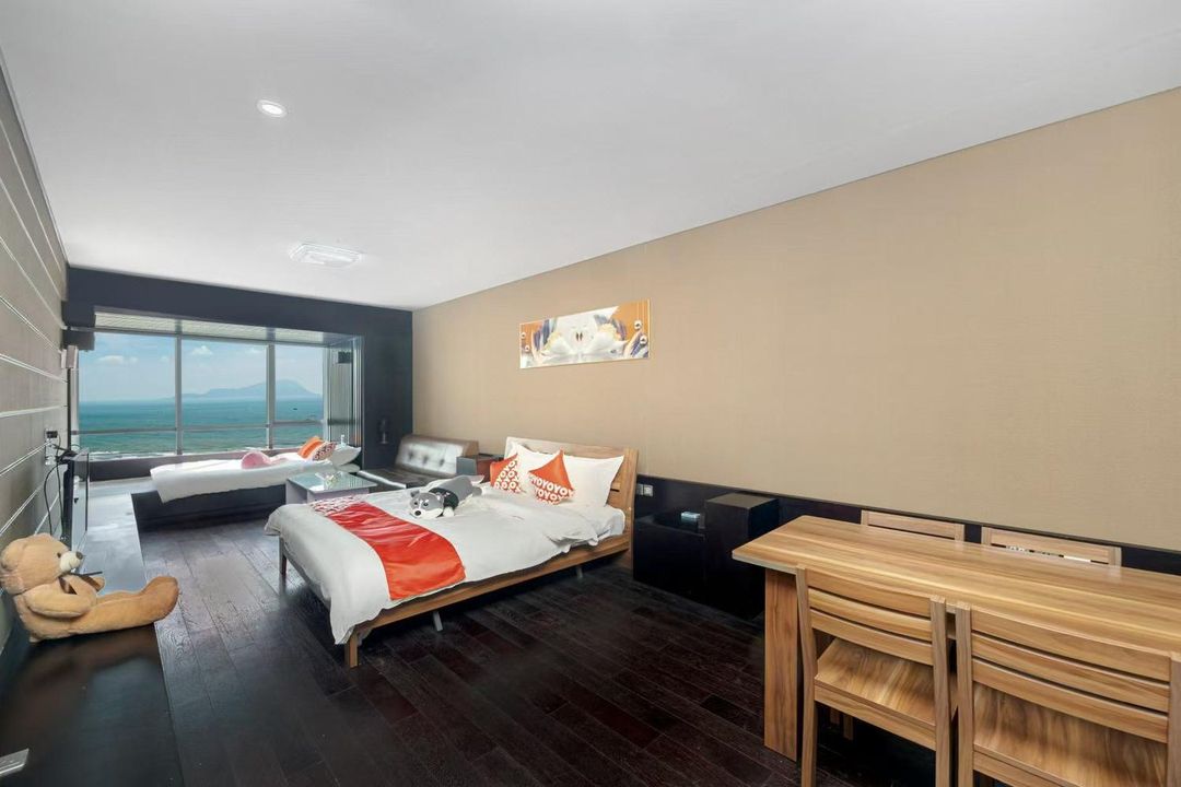 Qingdao Lingdong Yipai Serviced Apartment