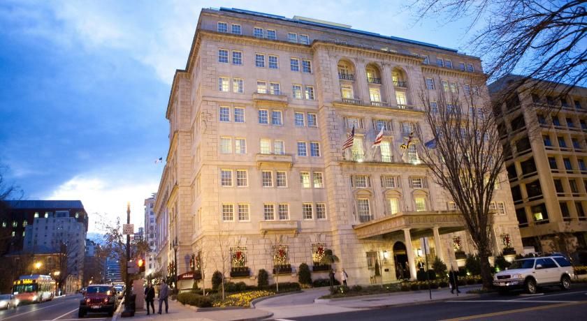 亞當斯甘草酒店