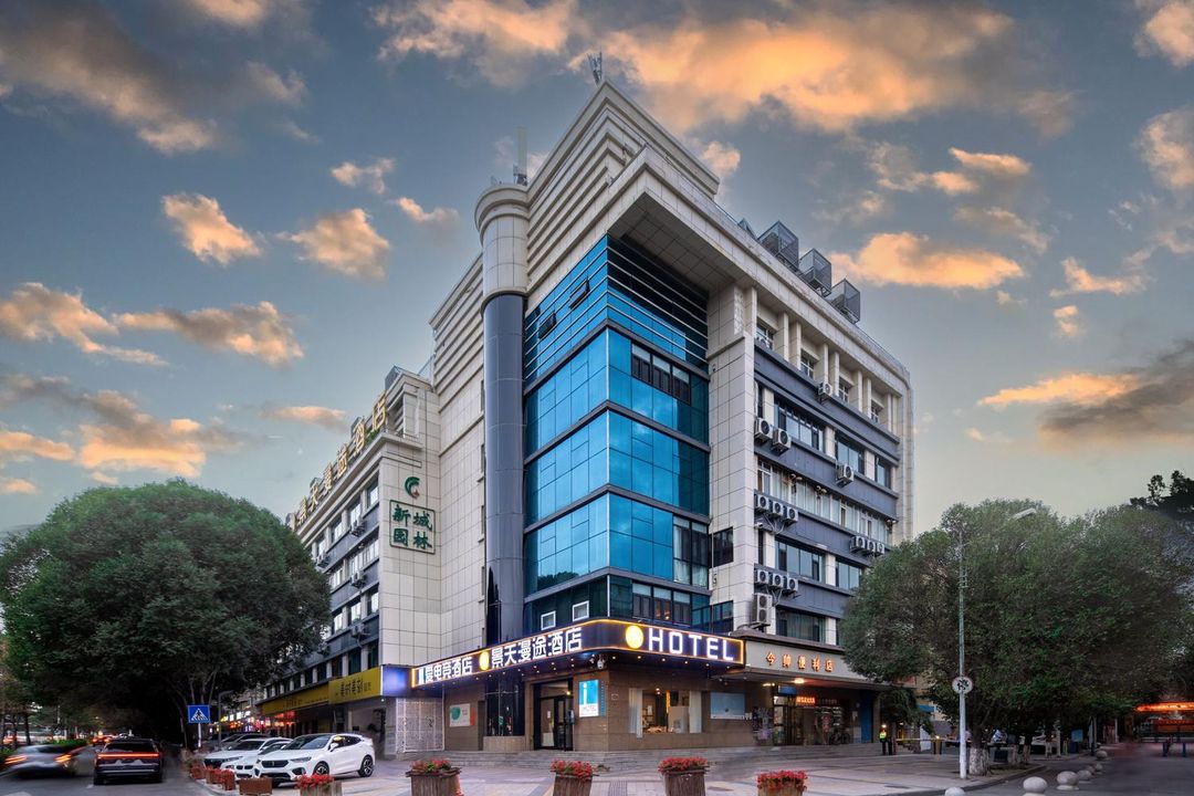 景天漫途酒店(烏魯木齊機場店)