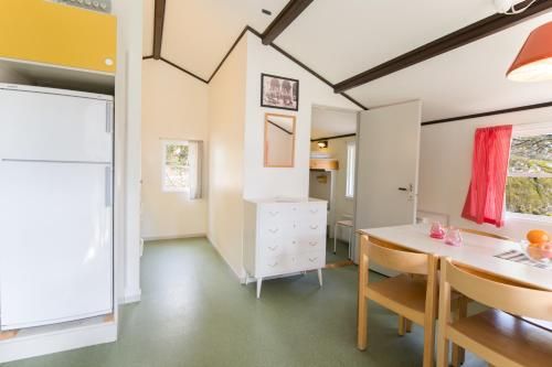 Grinda Stugby Och Sea Lodge - Pensionat Med Kost & Logi