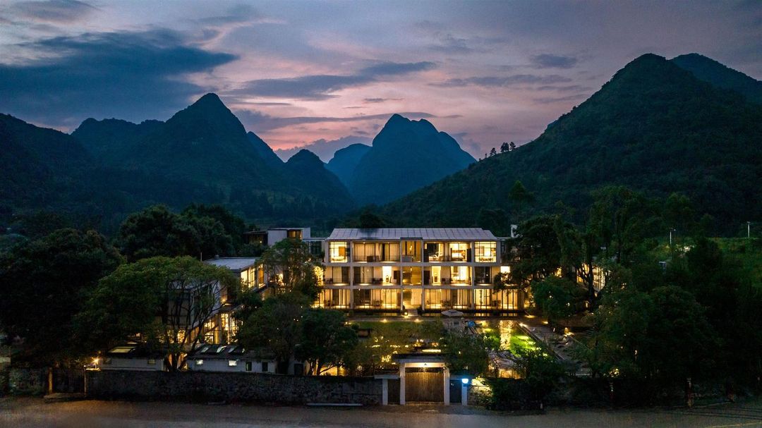 Qingyuan 21 Degrees Mountain Residence · Starry Sky Pool Peak Forest Secret Realm Mountain Residence