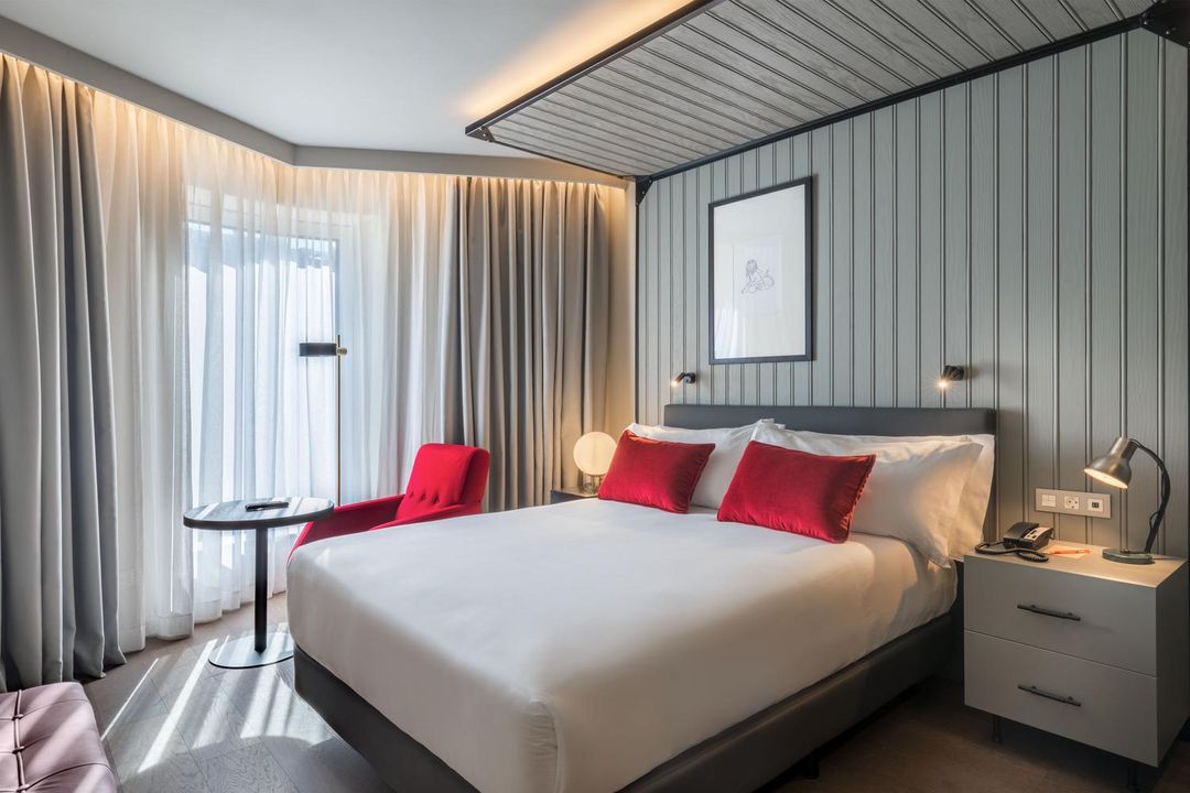 馬德里卡斯特利亞納希爾頓嘉悅裏酒店