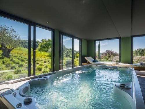 La Campagne St Lazare - Restaurant Chambres d'Hôtes Piscine & Spa