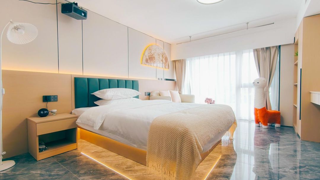 9Jiu Holiday Hotel (Jiubao Bus Terminal Jiu Tian Huanbei)