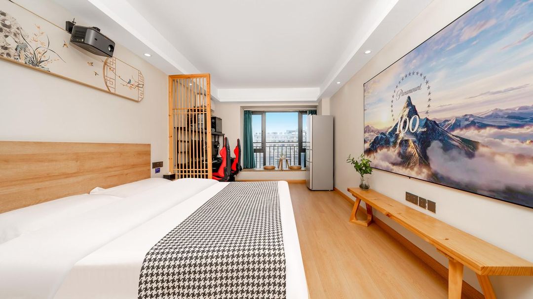 成都簡取電競酒店