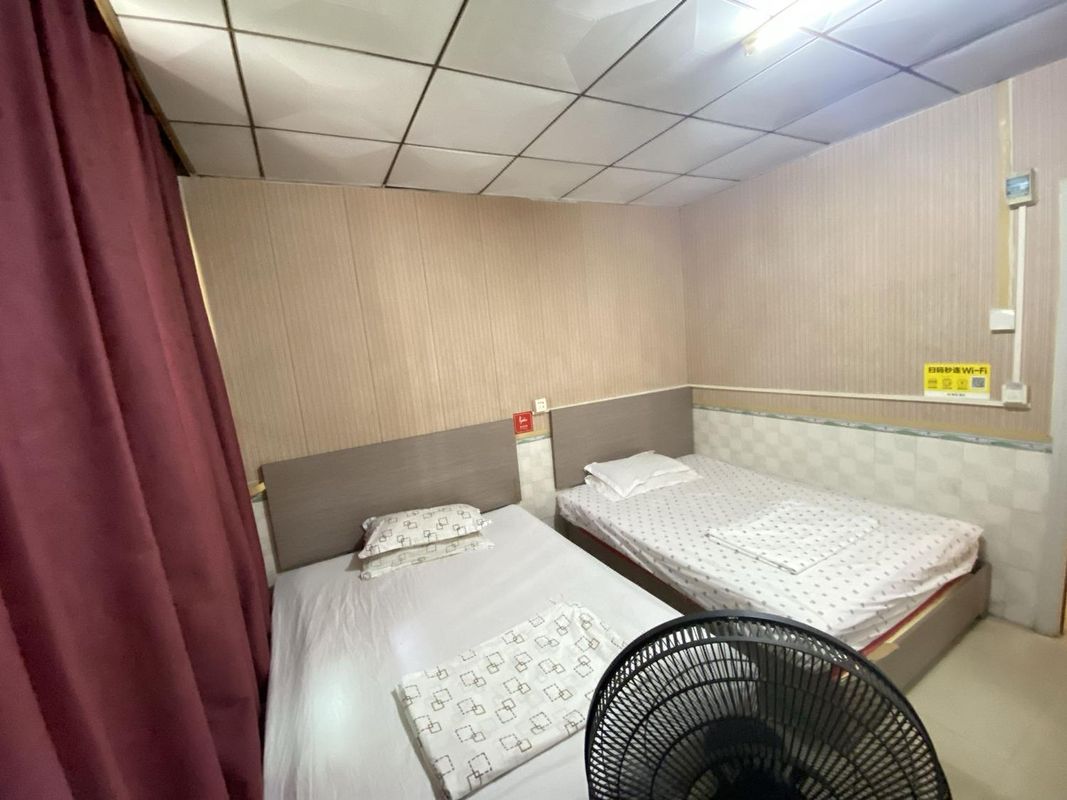 OYO Shenzhen Huaxing fashion accommodation