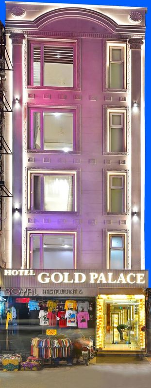 帕哈甘吉金宮酒店