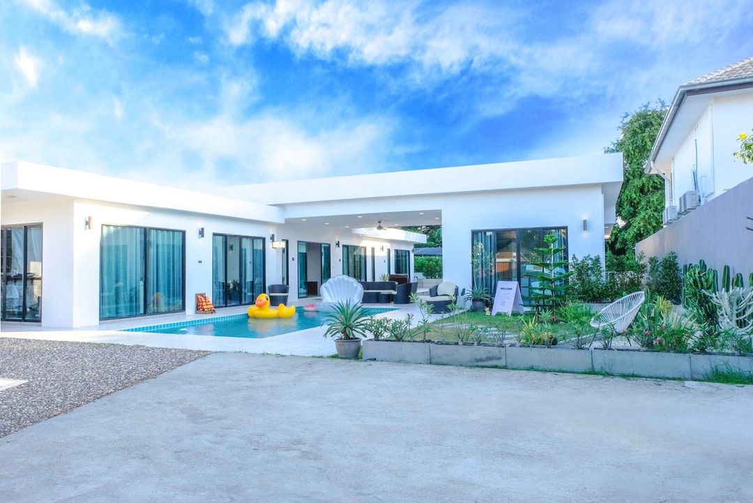 Natree Pool Villa Pattaya