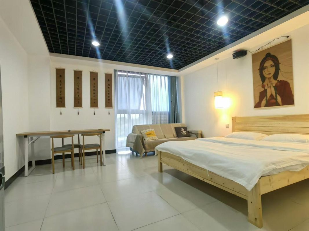 Huayang Chunqiu Homestay (Nanfaxin Subway Station)