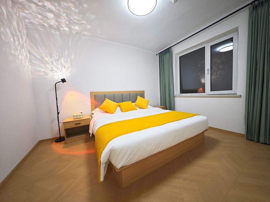 拾月民宿(沈阳南站店)