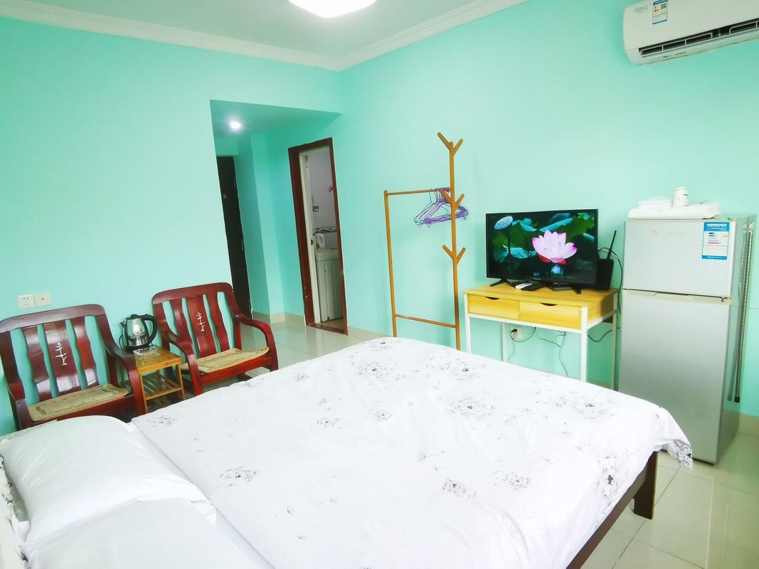 Jiajia Short-term Rental Apartment