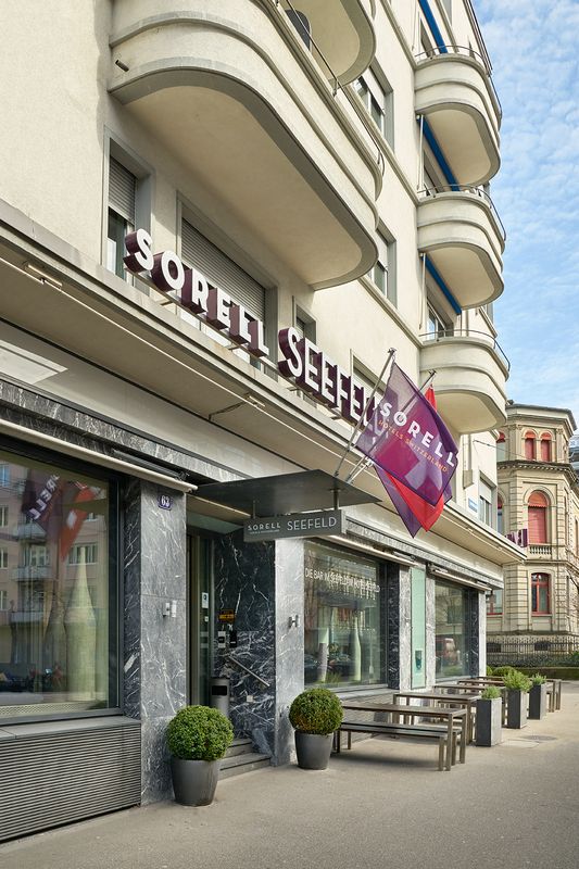 澤費爾德速樂酒店