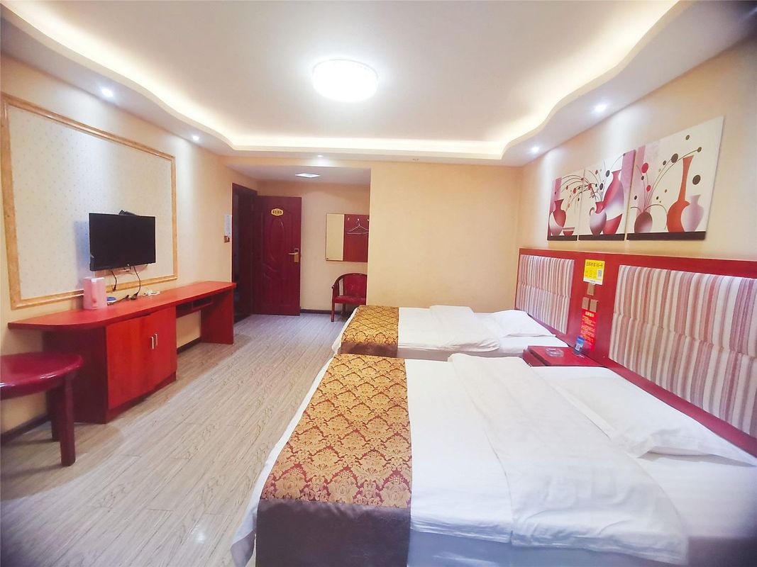 Kunming Woju Fashion Hotel
