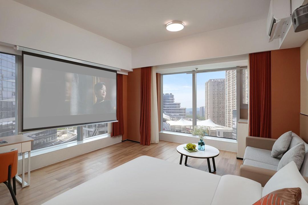 Shanghao Business Hotel (Pukou Wanhui City Subway Station)