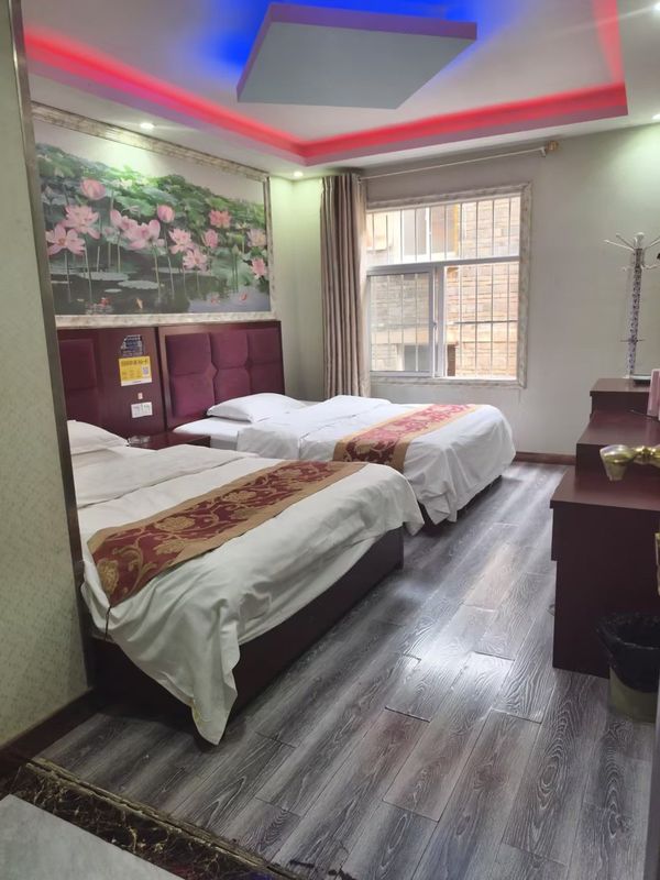 Jiayuan Hostel