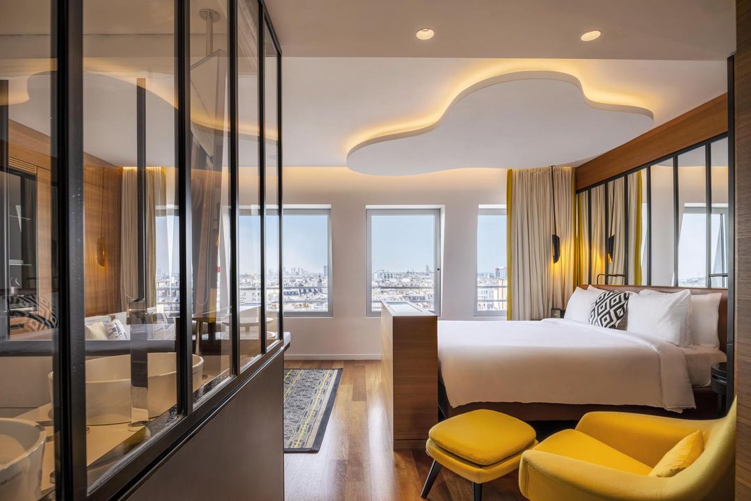 巴黎共和萬麗酒店