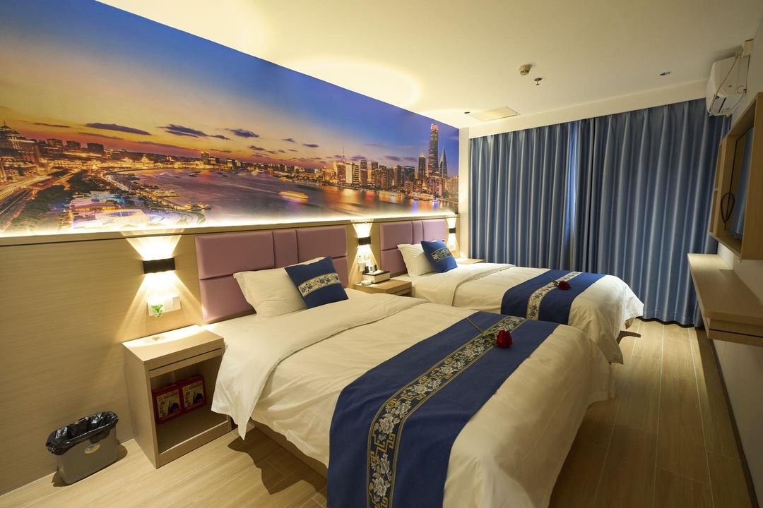 Opus Hotel (Shijie Jiarong)