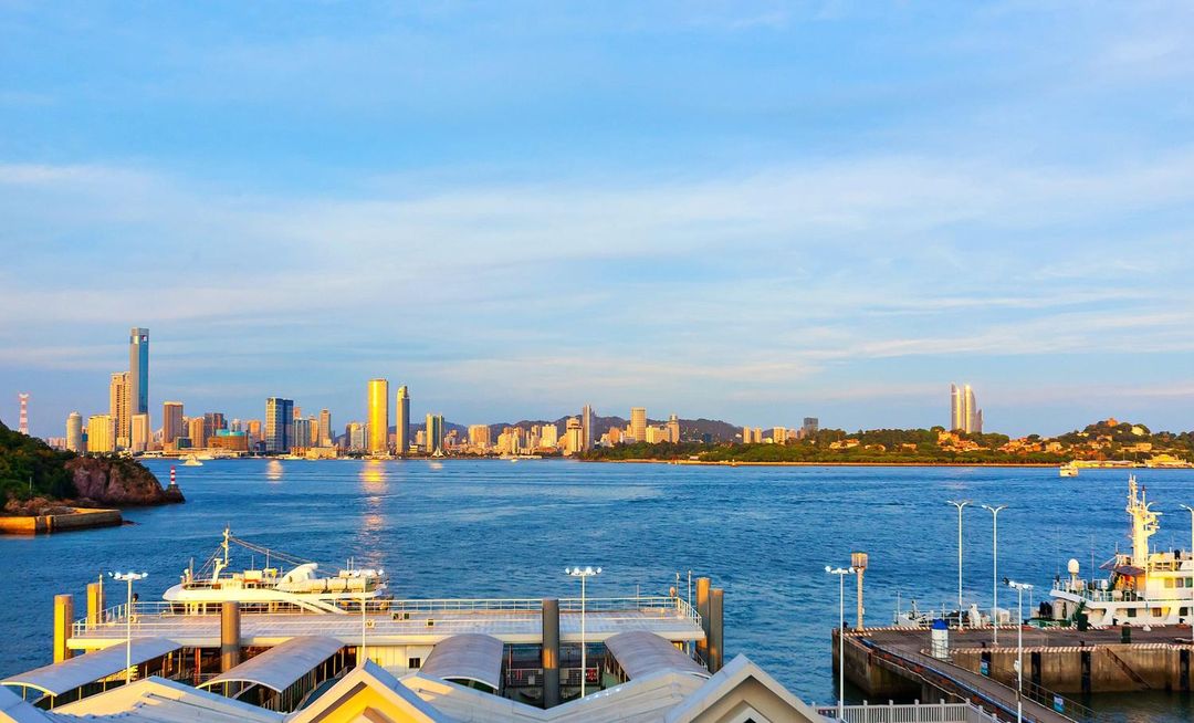 Xiamen Luhai Bay Sea View Hotel (Songyu Wharf Store)