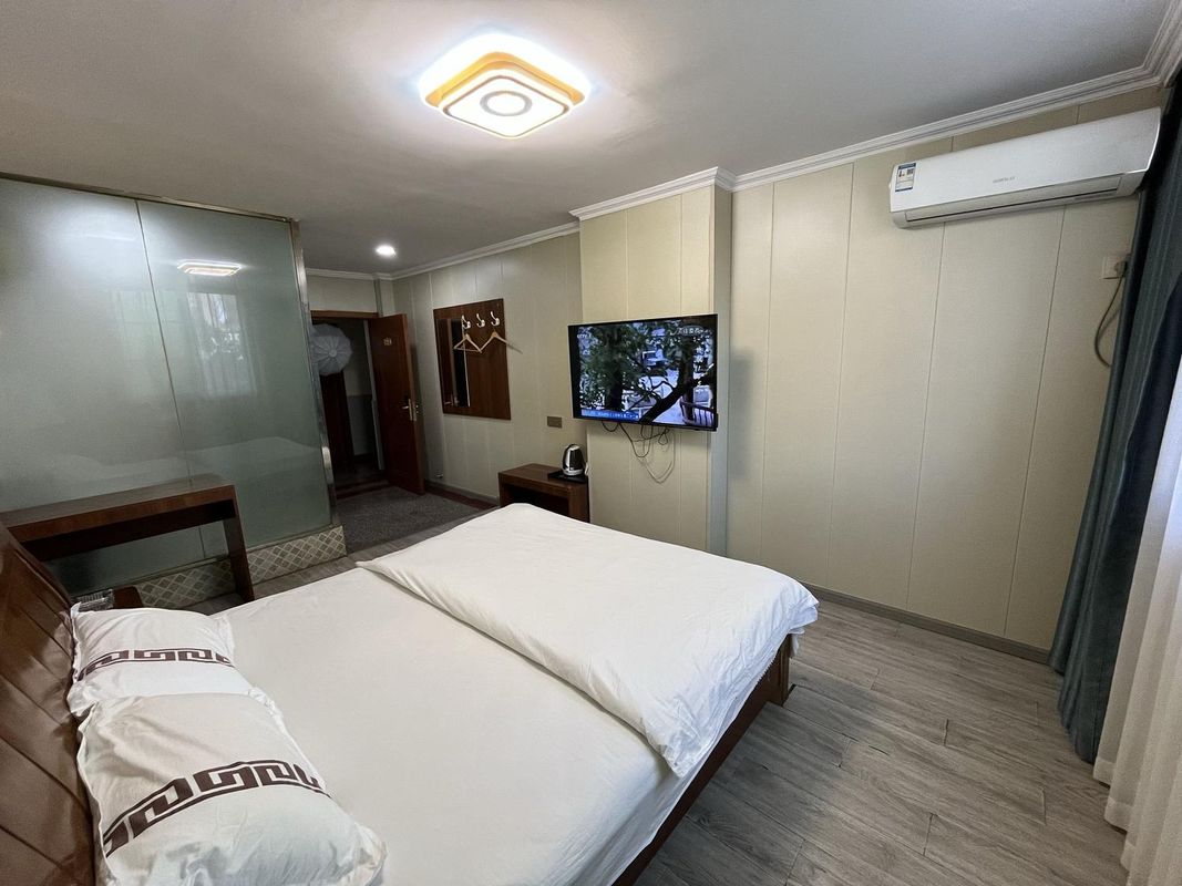 Zhenjiang Zhengyang Hotel