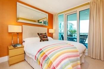 聖喬治碼頭水濱公寓