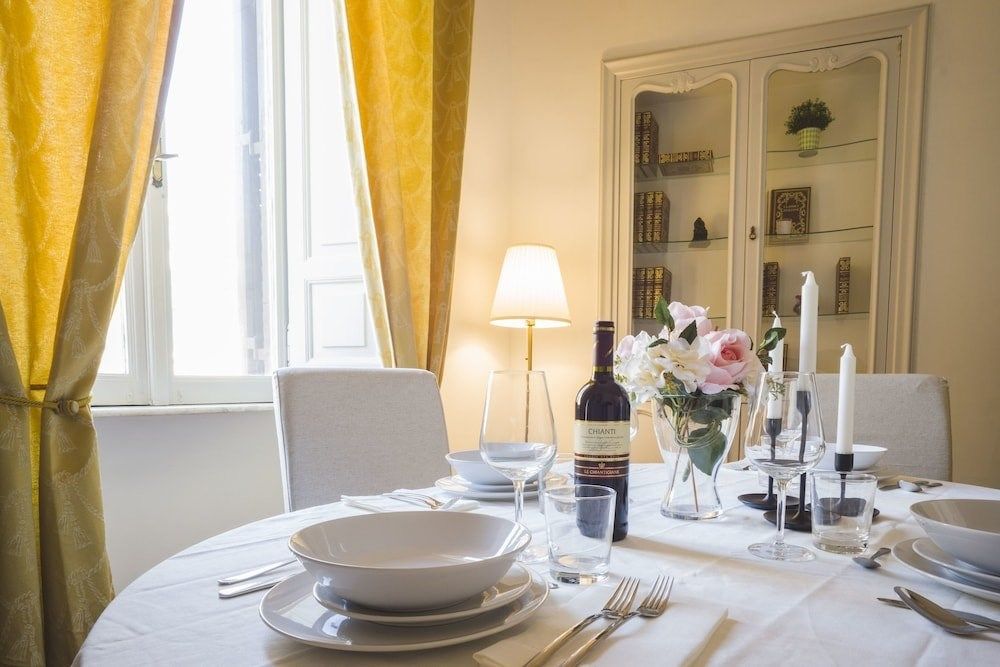 Leonardo Suite Navona