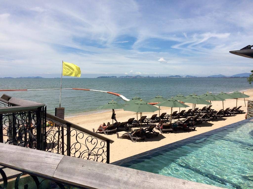 皇傢俱樂部公寓