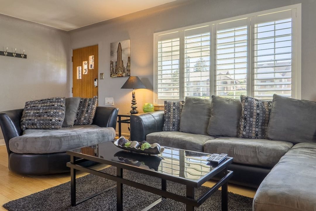 復古奔逃城市公園酒店 - 熱水浴缸及電影院