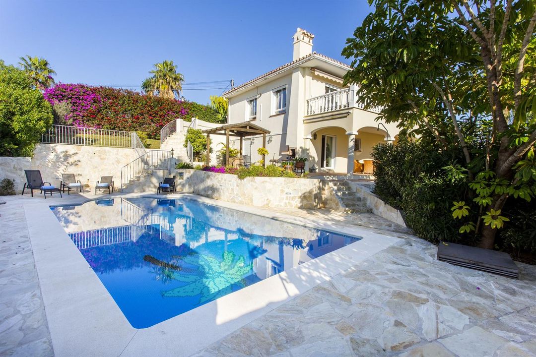 Villa Near Beach In Marbella