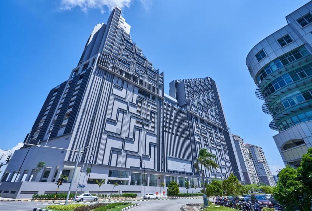 1B 1.5Br 3-4Pax 8Min to Jonker.W