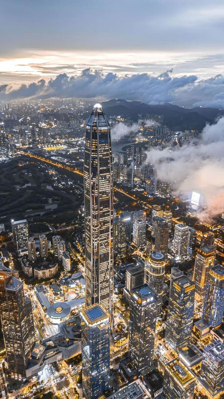 梔見影音·HOTEL(華強北燕南地鐵站店)