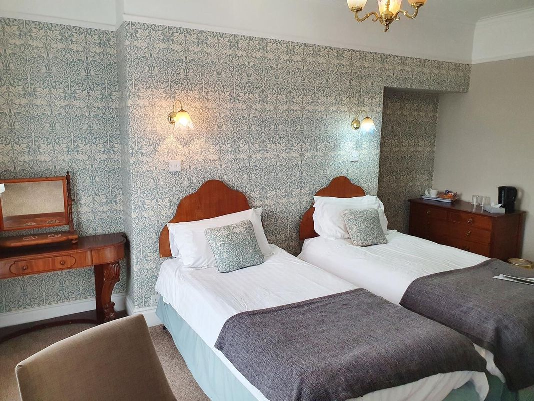 Holmwood House Guest Accommodation