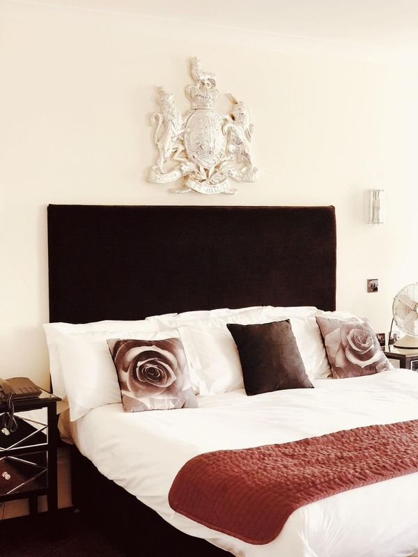 The Ship Leopard Hotel - No Children