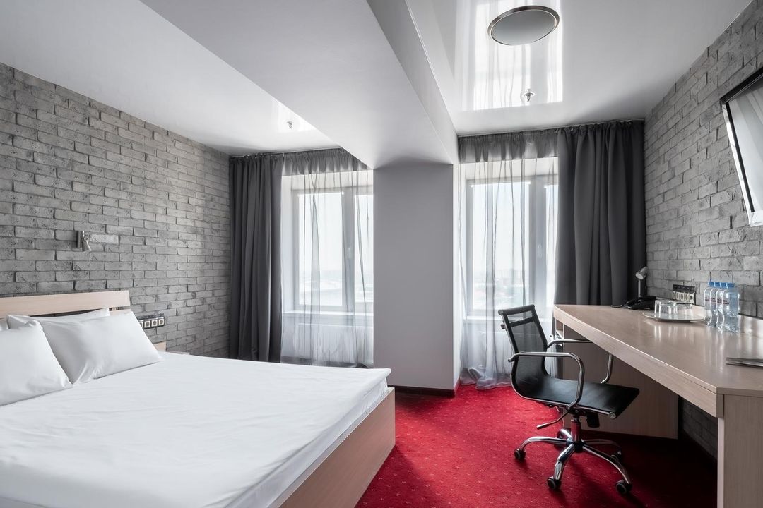 新西伯利亞馬林斯公園酒店