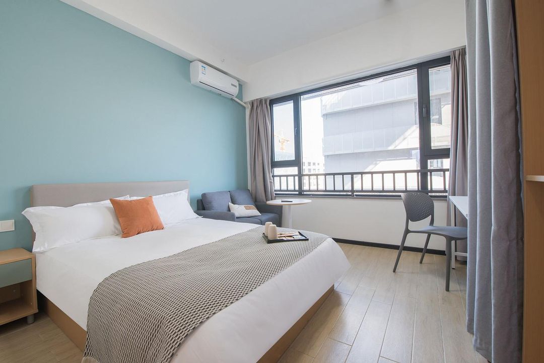 Kaishiya Serviced Apartment (Jinma Road Subway Station)