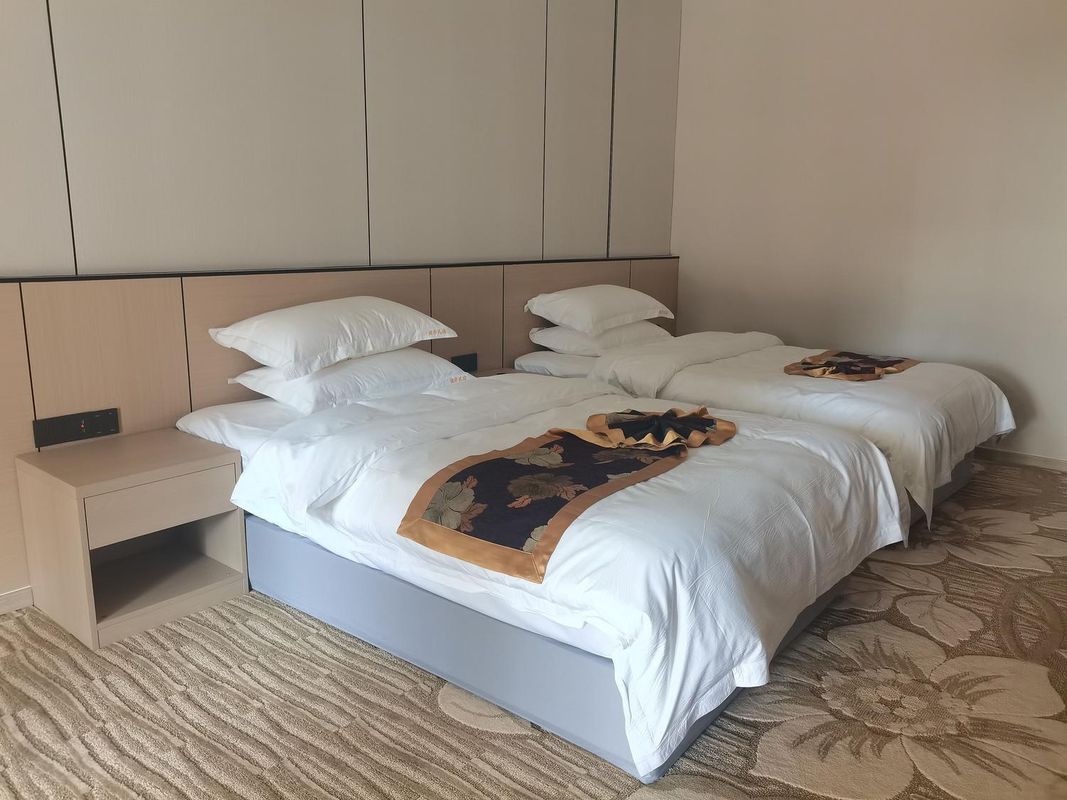 Yueting Homestay (Jintang County First People's Hospital)