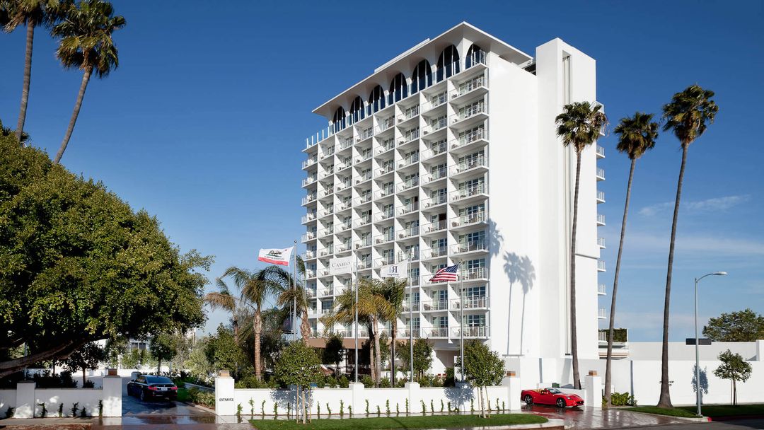 卡梅奧比佛利山莊