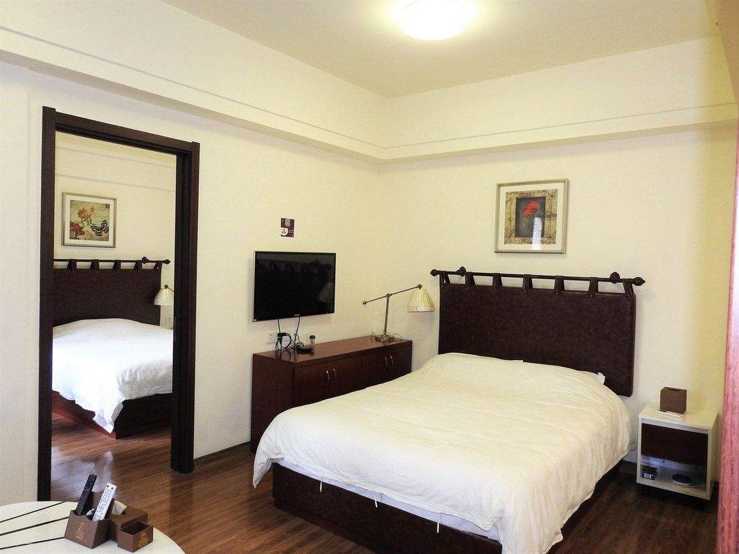 雨後見彩虹公寓(花安中路分店)