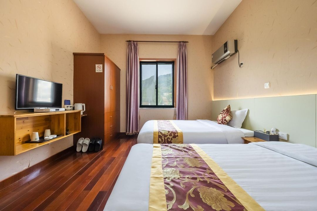 Suzhou Jinting Huanxi Homestay (Taihu Lake Xishan Island)