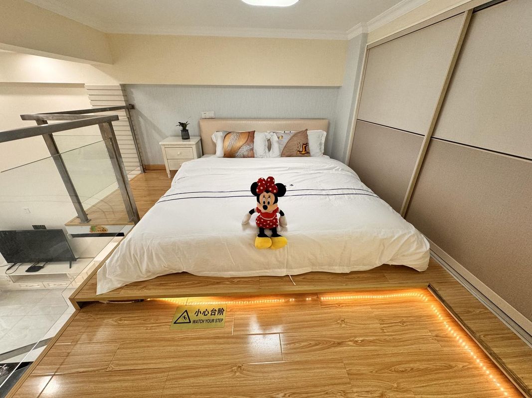 鑫辉民宿(南桥宝龙广场店)