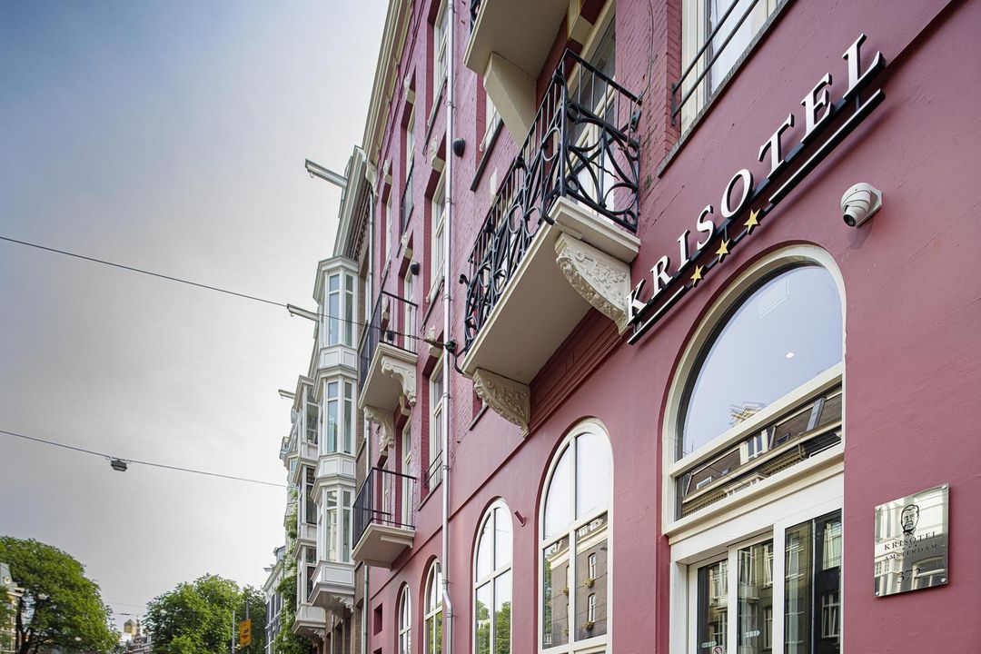 克里斯托爾酒店