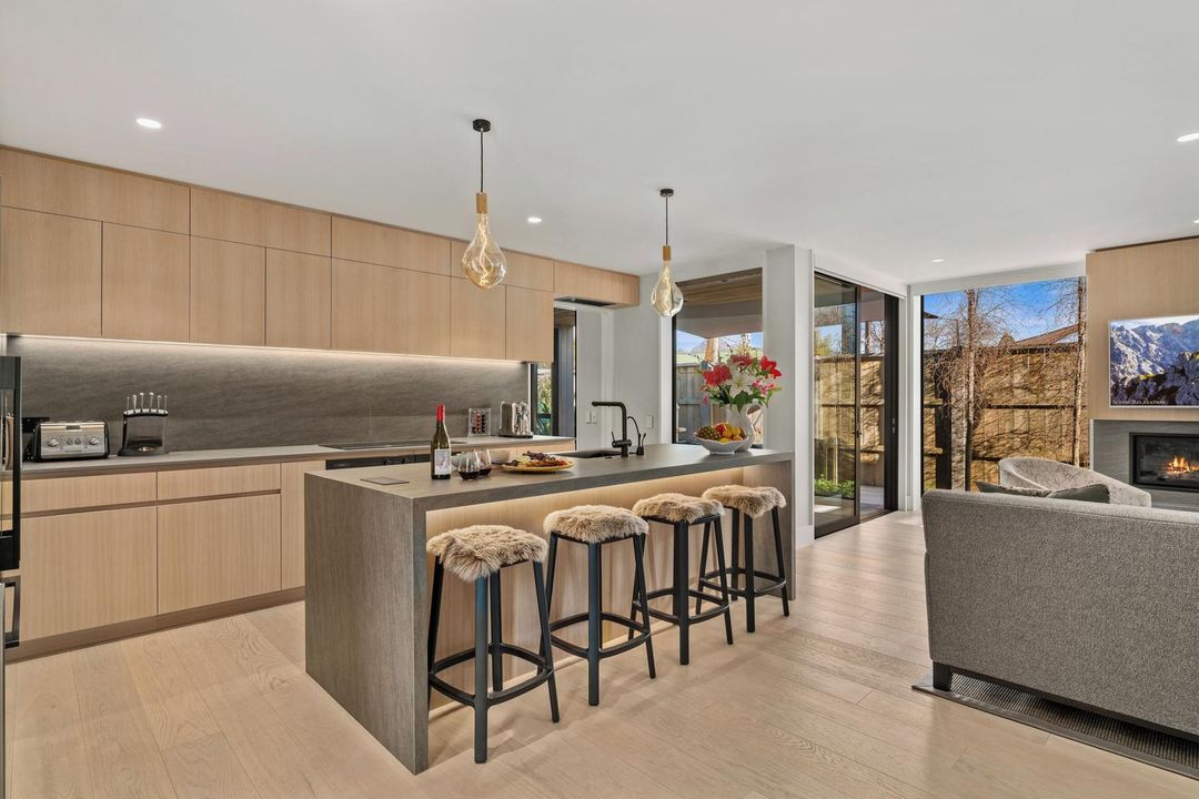 Central Queenstown Villa & Spa by Staysouth