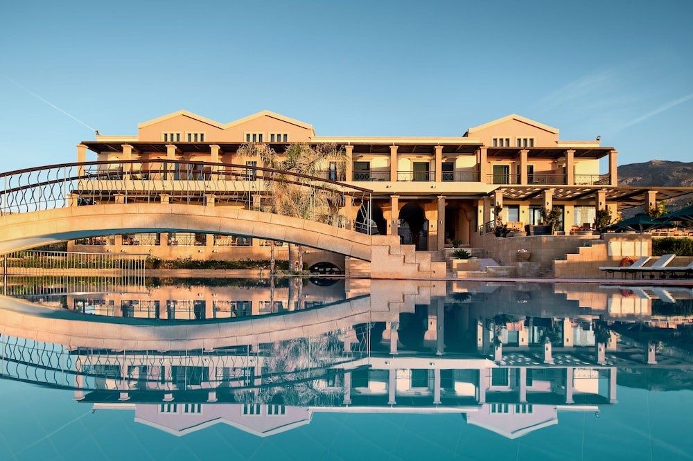 威樂迪林德斯酒店