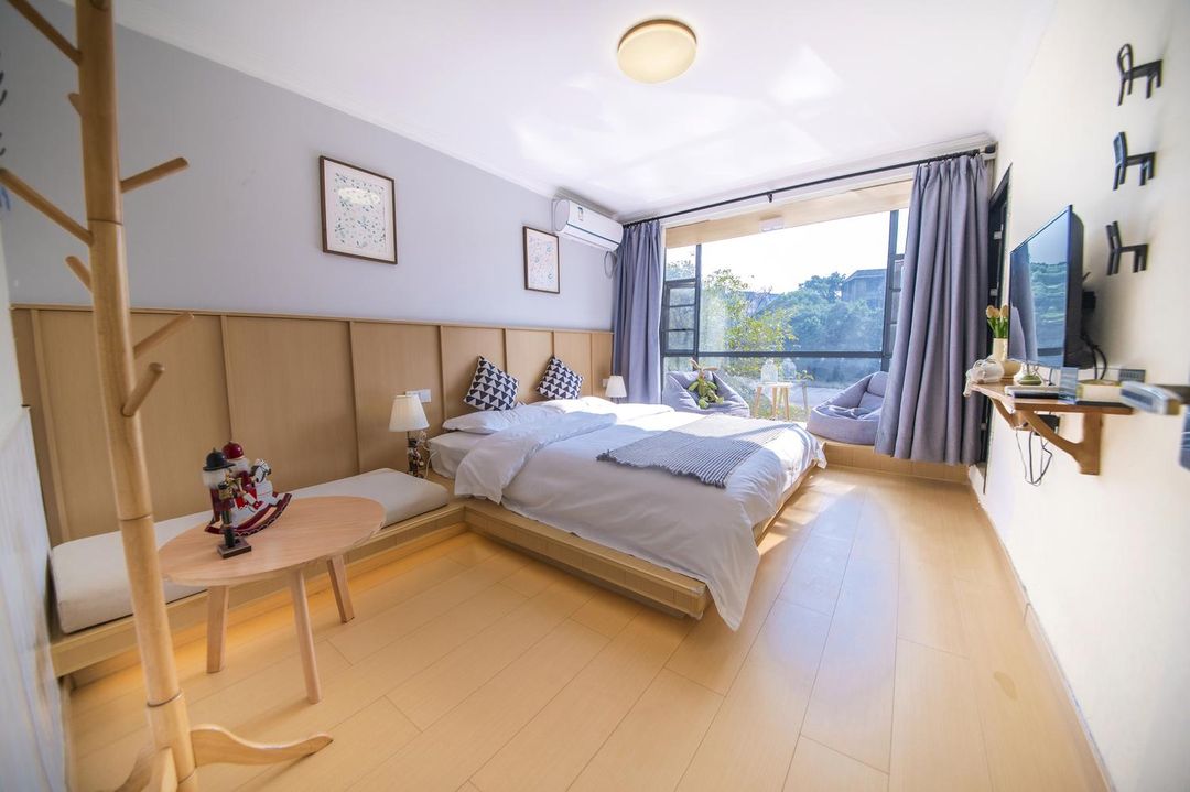 竹木思雨客棧(桂林兩江四湖象山公園店)