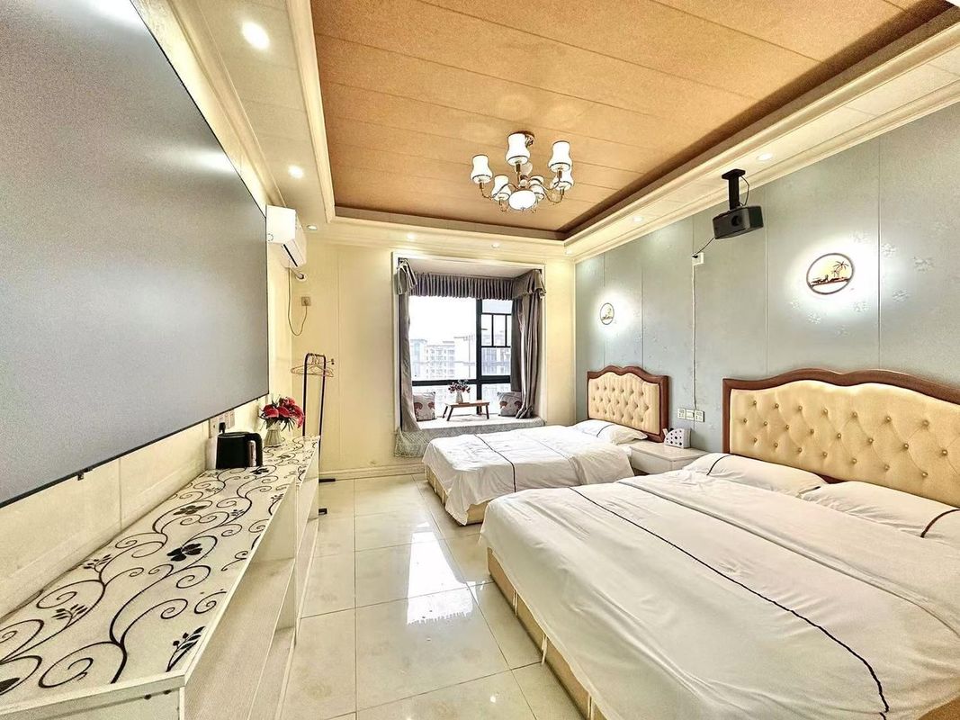 High-speed Rail V9 Fashion Boutique Apartment