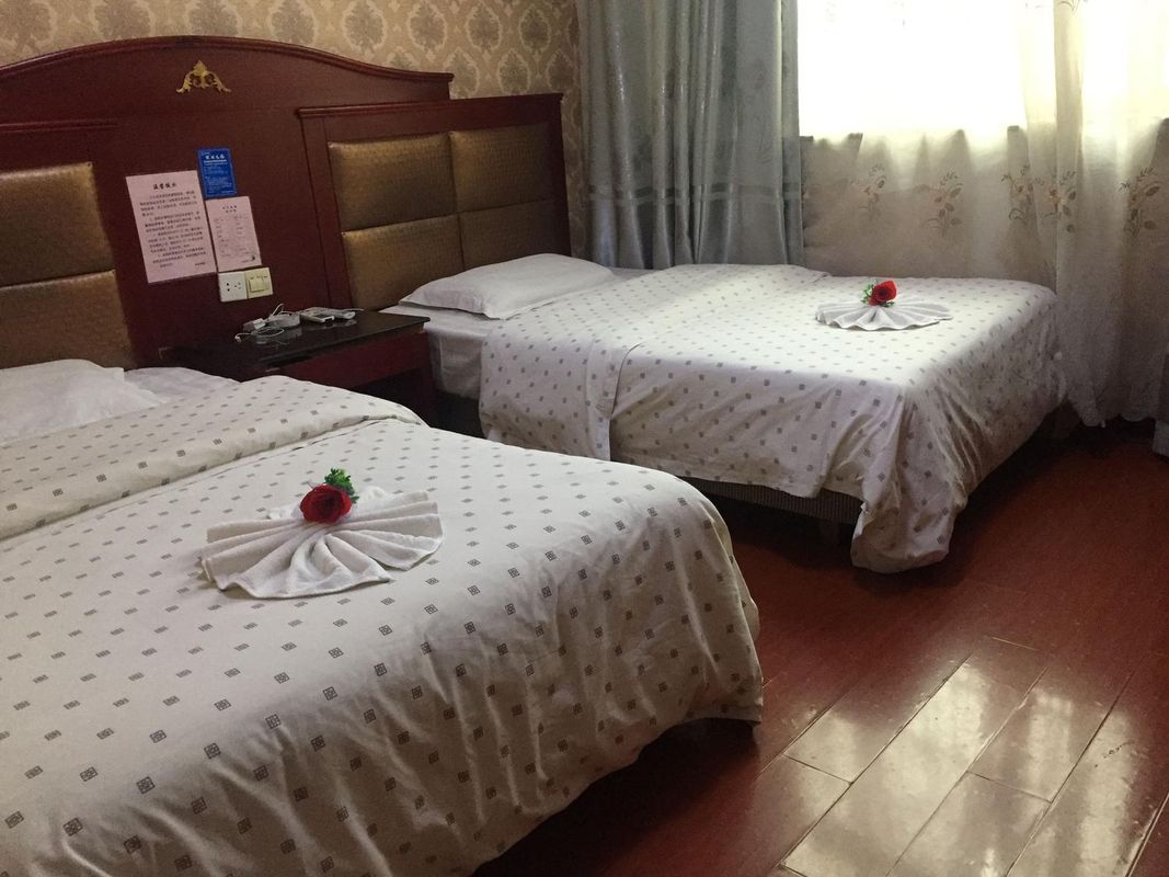 Xiangtan Huafeng Hotel