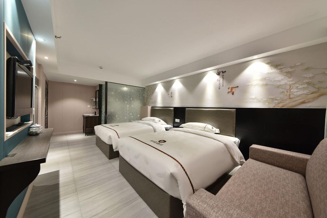 Ziyuan Business Hotel (Jiasheng Ziyuan Jiang'an Branch)