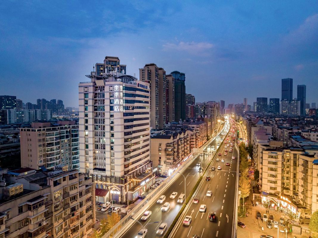 全季酒店(武漢漢口火車站唐家墩店)