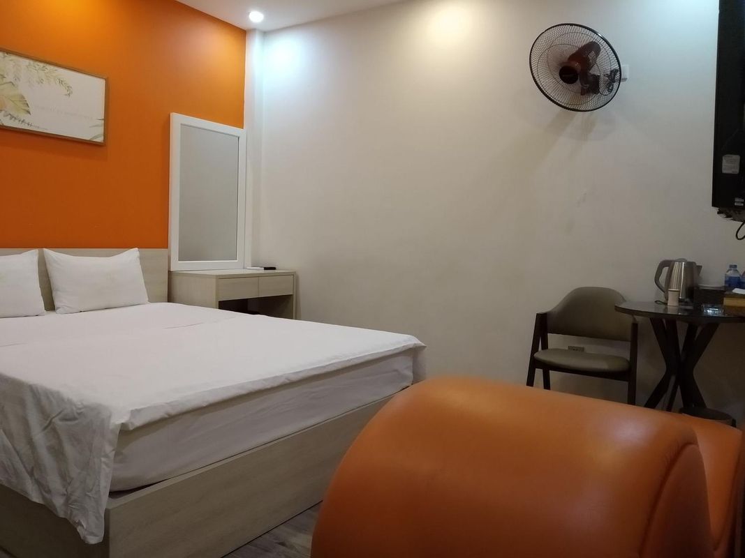 Golden Hotel